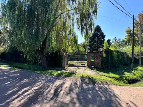 VENTA TERRENO EN ESQUINA 700 MTS2 MATHEU