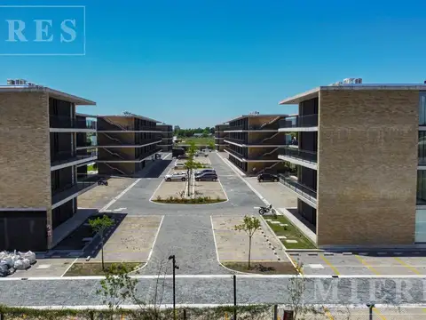 Departamento en Alquiler con 1 cocheras