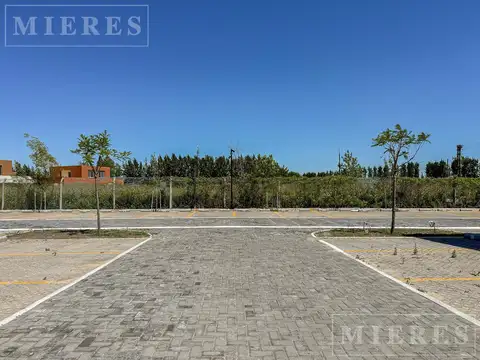 Departamento 2 ambientes en Alquiler Anual en Terrazas de Santa Maria, Villanueva.