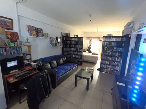 Depto Monoamb al frente con balcon de 36.50m2 en GUALEGUAYCHU 2000, pasos de Av. Jonte- Floresta. APTO CREDITO