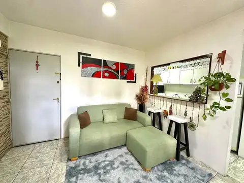 DPTO VENTA LANUS 4 AMBIENTES
