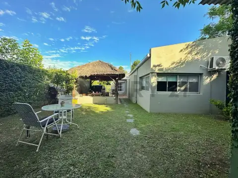 Casa en venta en Villa Elisa 428 e/ 135 y 136