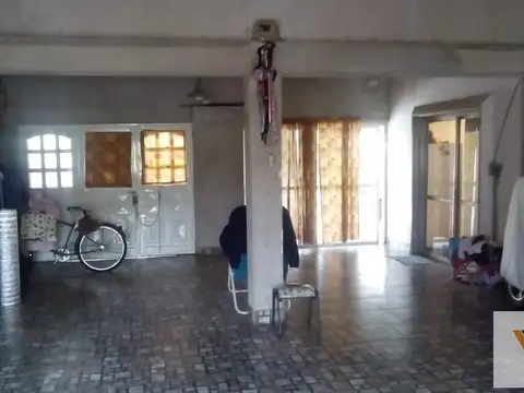 Casa en venta - 2 Dormitorios 2 Baños - Monoambiente - 750Mts2 - Verónica