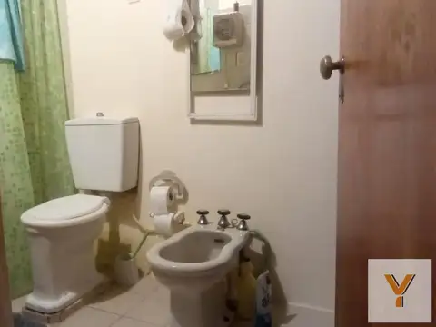 Casa 3 ambientes con 2 baños