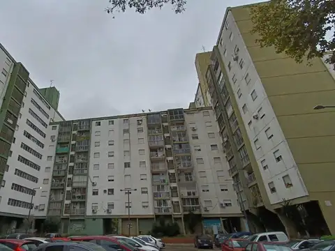 Av. Delepiane 4700, Piso 1°