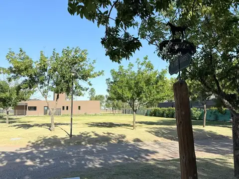 Terreno en Venta en Chacras de la Villa, USD 179.000