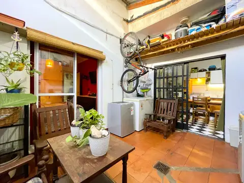 Depto Tipo Casa en Venta 42 años