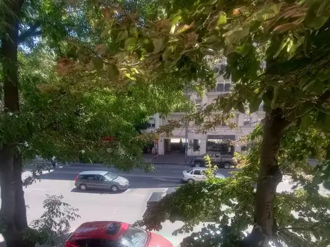 Colon 2900