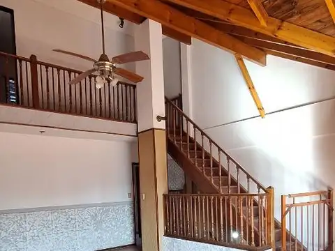 Casa en Alquiler de 3 dormitorios