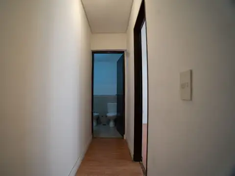 VTA DPTO 2AMB PRIMER PISO ESCALERA BALCÓN  PILAR