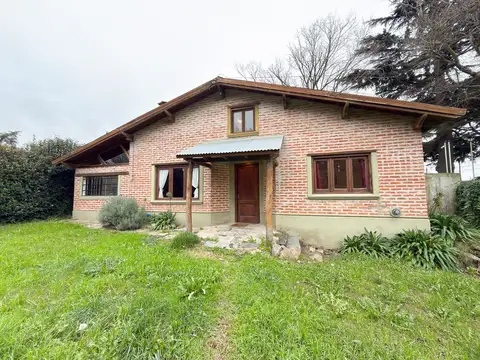 CASA EN VENTA BARRIO GOLF