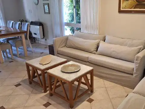 Casa en Venta 3 Dormitorios – B° Priv. Yerba Buena