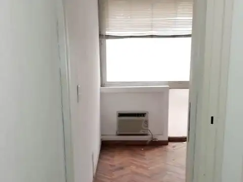 Oficina 2 ambientes con 1 baño