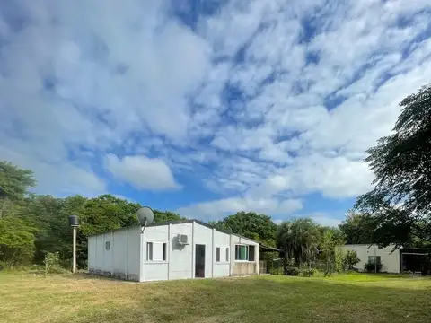 CASA EN VENTA, 2500 M2 DE TERRENO, COLONIA CAROLIN