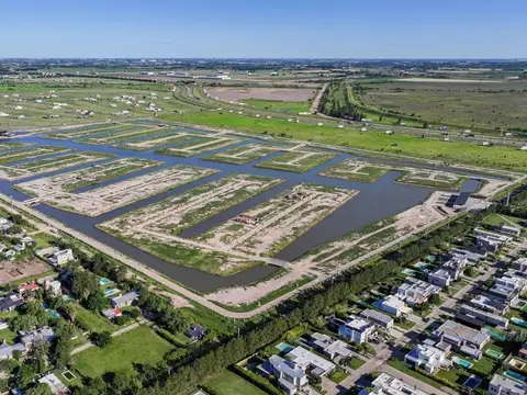 VENTA - Lote  500m2 Fondo Norte - Alhajamiento pago -  Funes Lakes