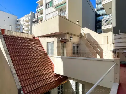 Depto Tipo Casa en Venta de 5 ambientes