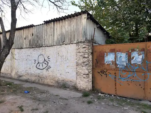 Galpon en Venta en Moron Norte, USD 850.000