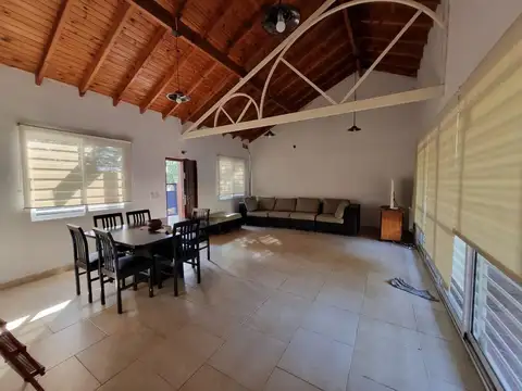 Casa en Venta en Countries y Barrios Cerrados en Exaltacion De La Cruz, USD 159.000