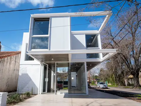 Local en Venta en City Bell, USD 137.000