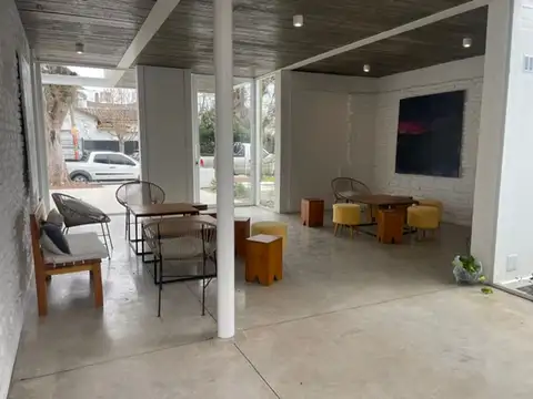 15 esquina 471 700