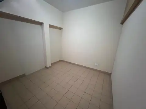 Depto Tipo Casa 2 ambientes con 1 baño