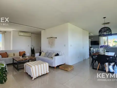 Casa en Alquiler de 4 dormitorios