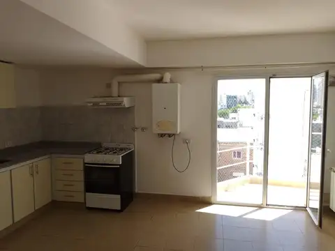Departamento en Alquiler en Área Centro Este, $ 1.300.000