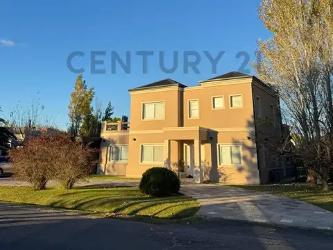 458 Y 138 , Piso CASA
