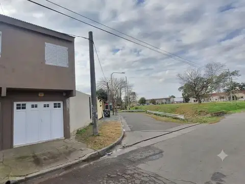 Calle 8 Bis 200