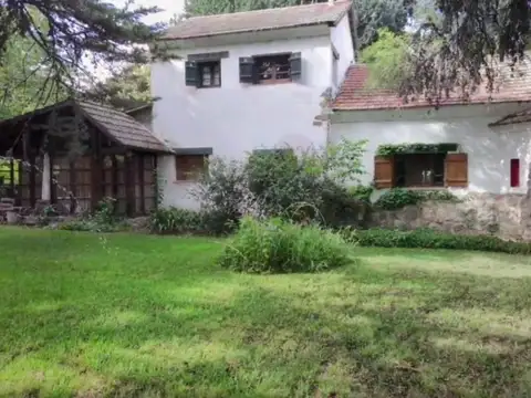 SE VENDE CASA  ZONA GOLF VILLA GENERAL BELGRANO