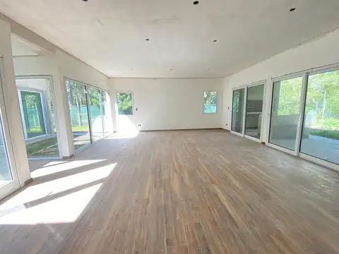 Casa en Venta en Lisandro Olmos Etcheverry, USD 285.000