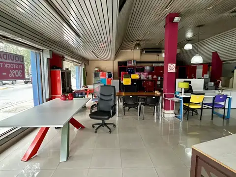 Avenida Marcelo Torcuato de Alvear 2500