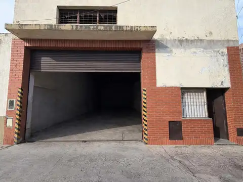 Adolfo Alsina al 4500
