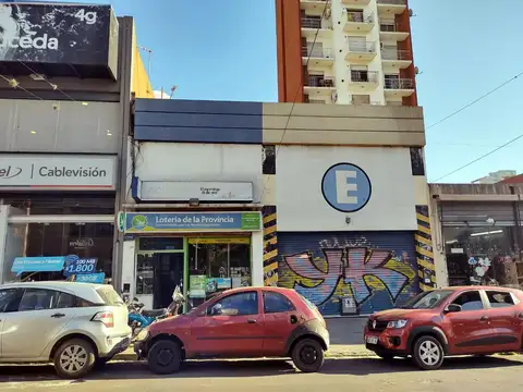 Local en venta en La Plata