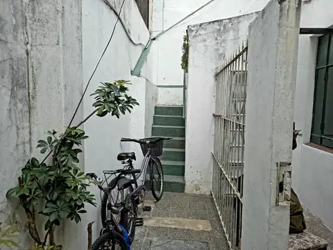 Depto Tipo Casa en Alquiler 60 años