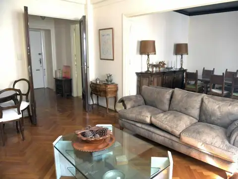 Departamento en Alquiler de 4 ambientes