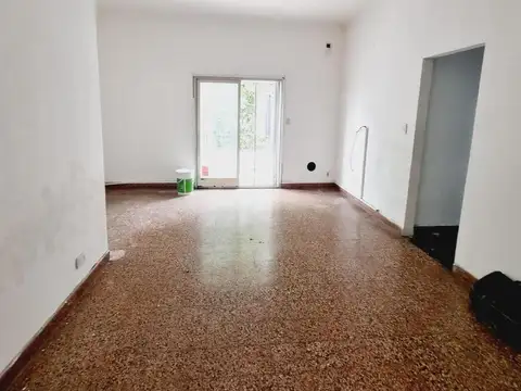 Depto Tipo Casa en Venta en Moron, USD 80.000