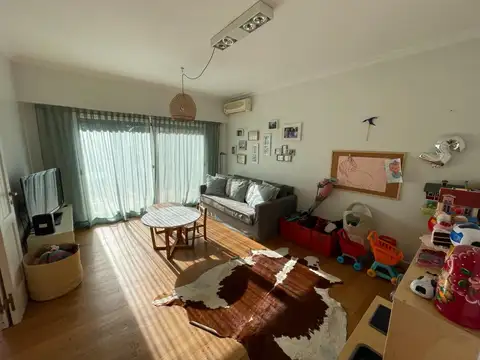 Casa 5 ambientes con 4 baños