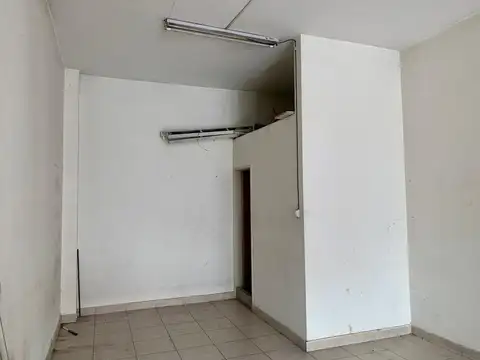 Local en Alquiler 18 años