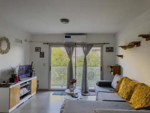 Avenida 51 entre 4 y 5 100