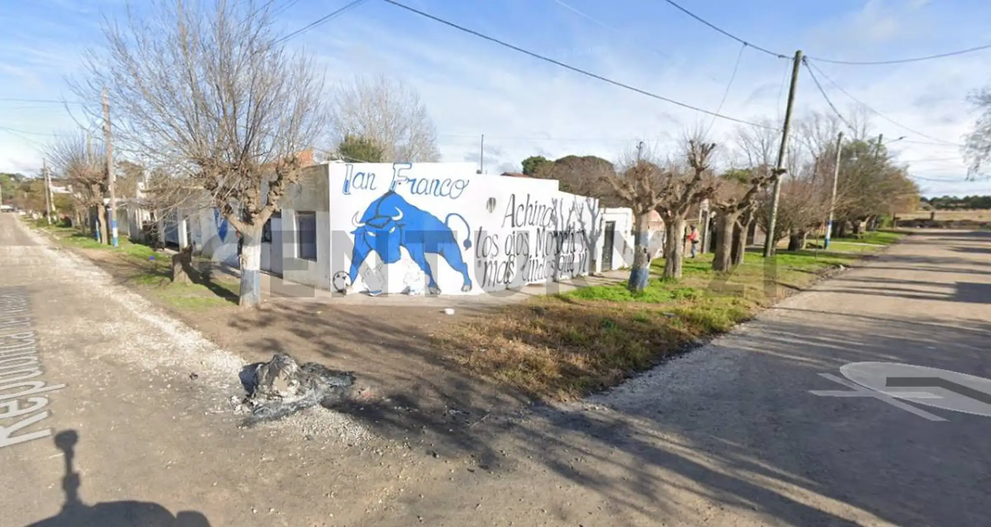 Venta Casa 3 Ambientes a Refaccionar