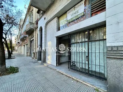 Local en Venta 60 años
