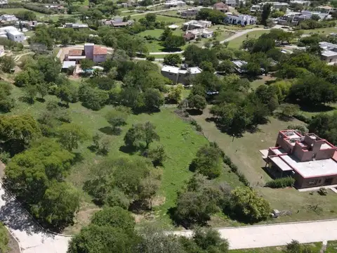 terreno en venta La Lucinda Norte