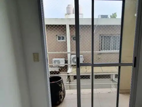 Departamento en Alquiler en Villa Saenz Peña, $ 580.000