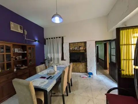 Depto Tipo Casa 7 ambientes con 3 baños