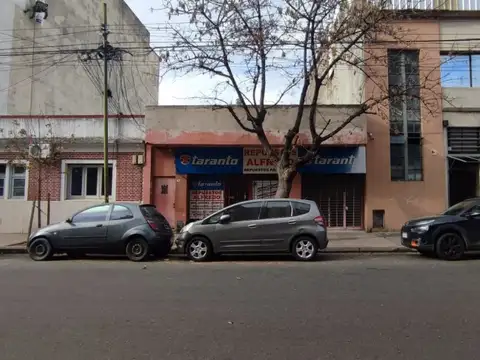 Local en Alquiler 50 años