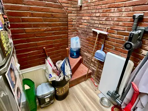 Depto Tipo Casa en Venta en Parque Chacabuco, USD 170.000