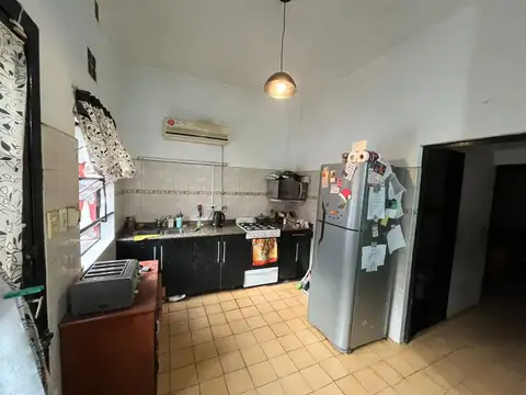 Beron de Estrada 6300