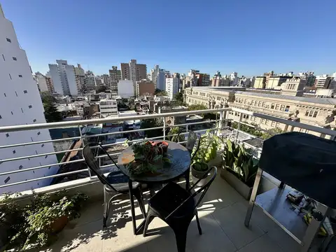VENTA - Excelente departamento en el corazón de la ciudad – Ventilación cruzada y gran luminosidad