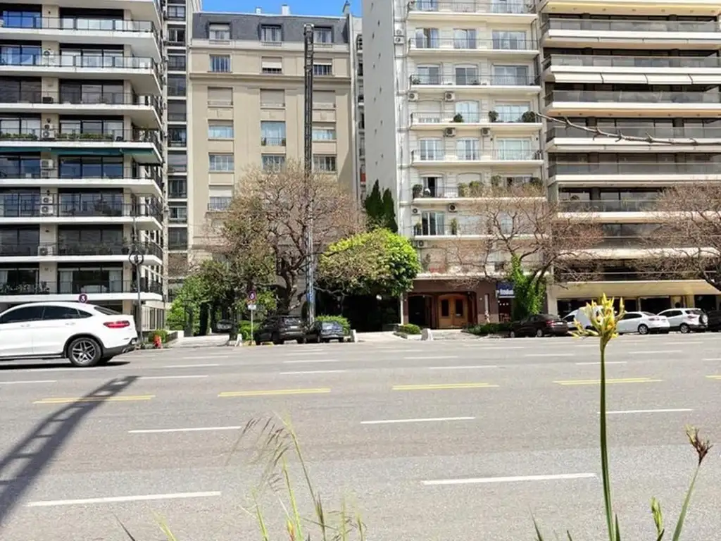 Avenida Libertador 3100